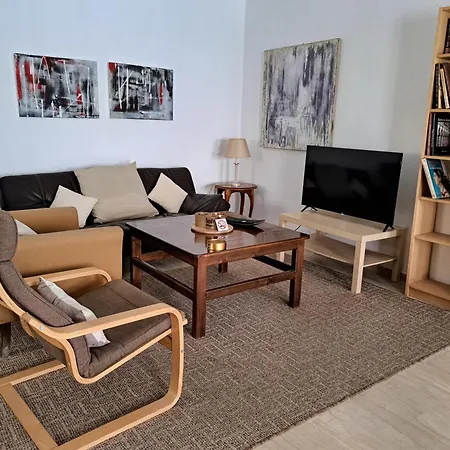 Karagiotas House * Corfu (city)