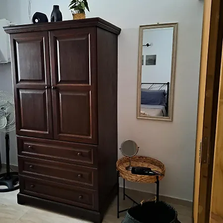Διαμέρισμα Karagiotas House *