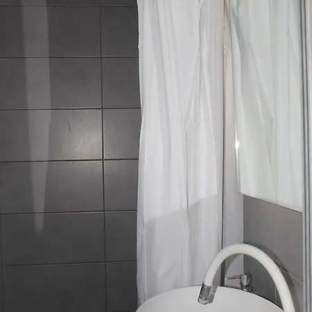 Karagiotas House *